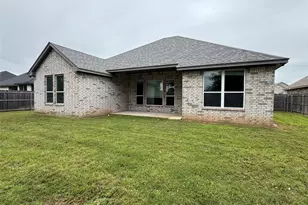 612 Sovereign Dr, Granbury, TX 76049 - Photo 15
