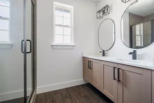 3449 Sanjeev Dr, Irving, TX 75060 - Photo 13