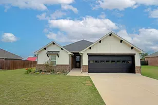 3022 Meandering Way, Granbury, TX 76049 - Photo 1