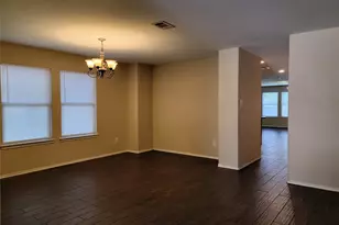 1433 Kramer Ct, Burleson, TX 76028 - Photo 5