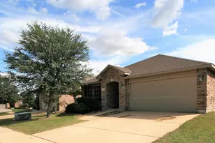 1433 Kramer Ct, Burleson, TX 76028 - Photo 3