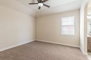 216 Florence Dr, Lewisville, TX 75056 - Photo 27