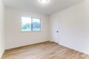 2627 Winterlake Dr, Carrollton, TX 75006 - Photo 19