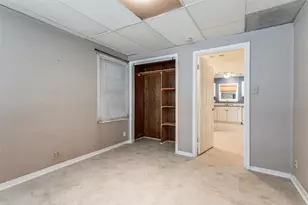 5901 Circular Dr, North Richland Hills, TX 76117 - Photo 11
