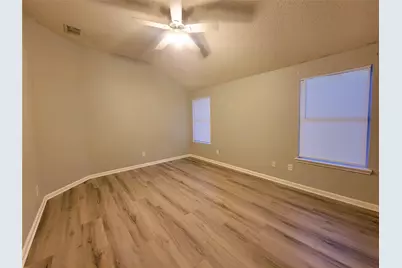 829 Beaver Creek Drive, Burleson, TX 76028 - Photo 7