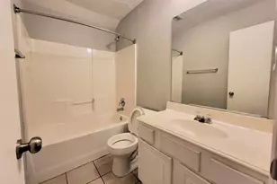 829 Beaver Creek Dr, Burleson, TX 76028 - Photo 15
