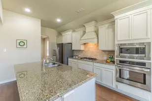 620 Caudle Ln, Savannah, TX 76227 - Photo 7
