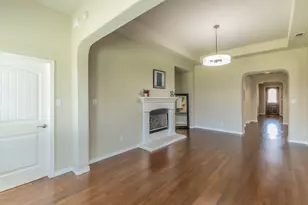 620 Caudle Ln, Savannah, TX 76227 - Photo 5