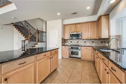 5529 Crimson Oaks Drive, Frisco, TX 75035 - Photo 7