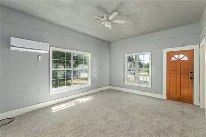 102 E Fitzgerald Street, Bangs, TX 76823 - Photo 5