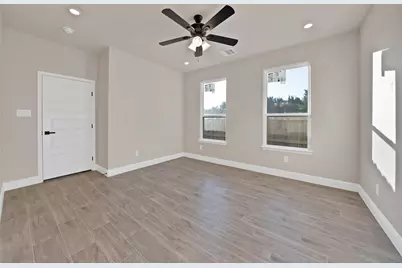 5712 San Jacinto Drive, Granbury, TX 76048 - Photo 17