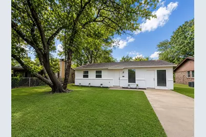 303 Mansfield Road, Cleburne, TX 76031 - Photo 1