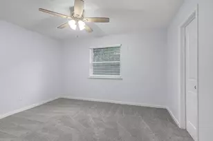 303 Mansfield Rd, Cleburne, TX 76031 - Photo 13