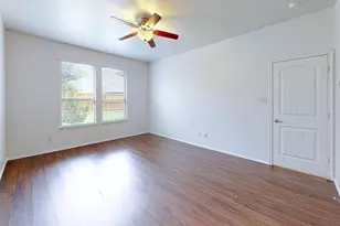 10404 Hidden Haven Dr, McKinney, TX 75072 - Photo 5