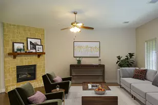 2125 Flora Ln, DeSoto, TX 75115 - Photo 7