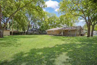470 W Marshall Street, Van Alstyne, TX 75495 - Photo 33