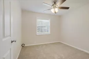 470 W Marshall St, Van Alstyne, TX 75495 - Photo 25