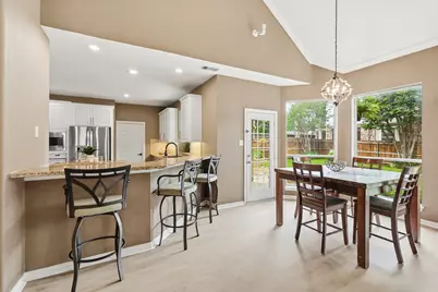 5733 Sugar Maple Drive, Fort Worth, TX 76244 - Photo 5