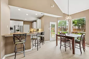 5733 Sugar Maple Dr, Fort Worth, TX 76244 - Photo 5