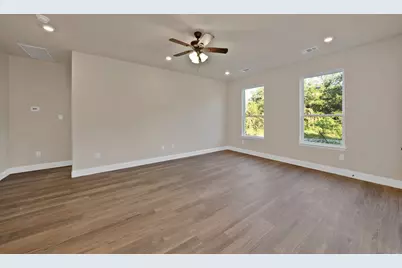 5805 Barkridge Drive, Granbury, TX 76048 - Photo 15