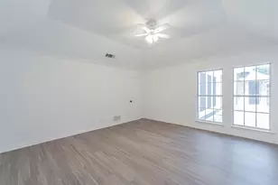 3608 Marianne Cir, Denton, TX 76209 - Photo 11