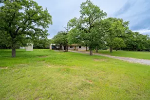 10680 Liberty School Rd, Azle, TX 76020 - Photo 17
