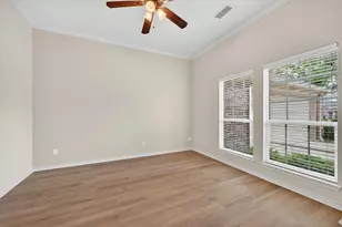 4502 Warbler Ln, Garland, TX 75043 - Photo 11