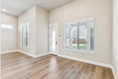 9313 Persimmon Lane, Mesquite, TX 75126 - Photo 11