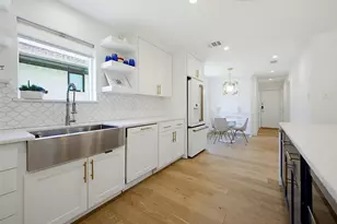 6415 Mercedes Ave, Dallas, TX 75214 - Photo 17