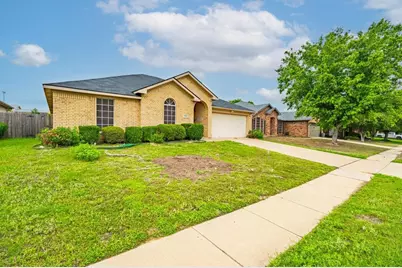 1028 Cedar Ridge Lane, Burleson, TX 76028 - Photo 3