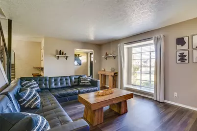 42 W Creek Lane #3, Grand Prairie, TX 75052 - Photo 3
