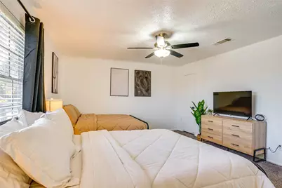 42 W Creek Lane #3, Grand Prairie, TX 75052 - Photo 15