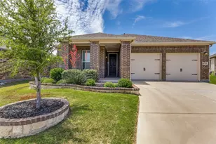 8721 Sleepy Daisy Dr, Fort Worth, TX 76131 - Photo 1