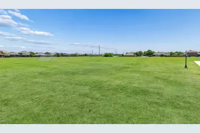 7258 Mirada, Grand Prairie, TX 75054 - Photo 33