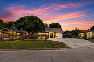 3939 E 4th St, Fort Worth, TX 76111 - Photo 1