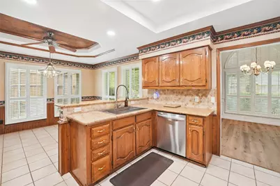 1304 Carriage Creek Drive, DeSoto, TX 75115 - Photo 7
