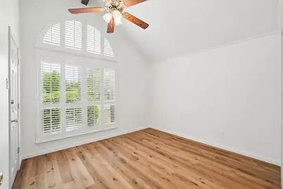 1304 Carriage Creek Drive, DeSoto, TX 75115 - Photo 23