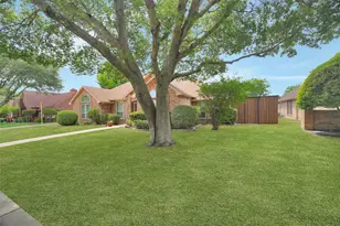 1304 Carriage Creek Dr, DeSoto, TX 75115 - Photo 33