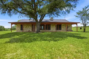 573 County Rd 3592, Paradise, TX 76073 - Photo 1