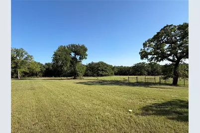 573 County Road 3592, Paradise, TX 76073 - Photo 35