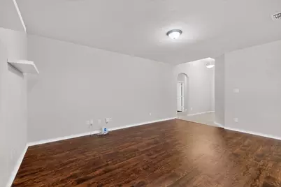 8220 Flythe Mill Road, Fort Worth, TX 76120 - Photo 9