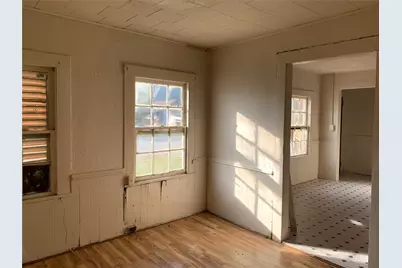 2711 W Walker Street #103, Denison, TX 75020 - Photo 5