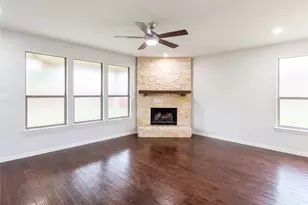 1501 Martin Creek Dr, Little Elm, TX 75068 - Photo 3