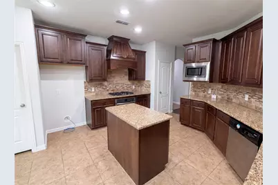 1501 Martin Creek Drive, Little Elm, TX 75068 - Photo 13