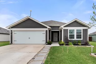 3705 Pilatus Ave, Corsicana, TX 75110 - Photo 1