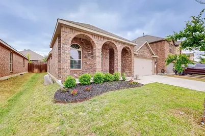 10921 Cobalt Drive, Aubrey, TX 76227 - Photo 5