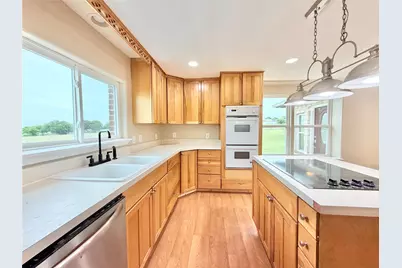 9717 Limestone Court, Joshua, TX 76058 - Photo 13