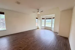 2446 Chesterfield Rd, Garland, TX 75043 - Photo 9