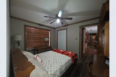 900 S 8th Avenue, Teague, TX 75860 - Photo 15