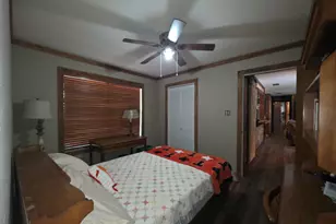 900 S 8th Ave, Teague, TX 75860 - Photo 15